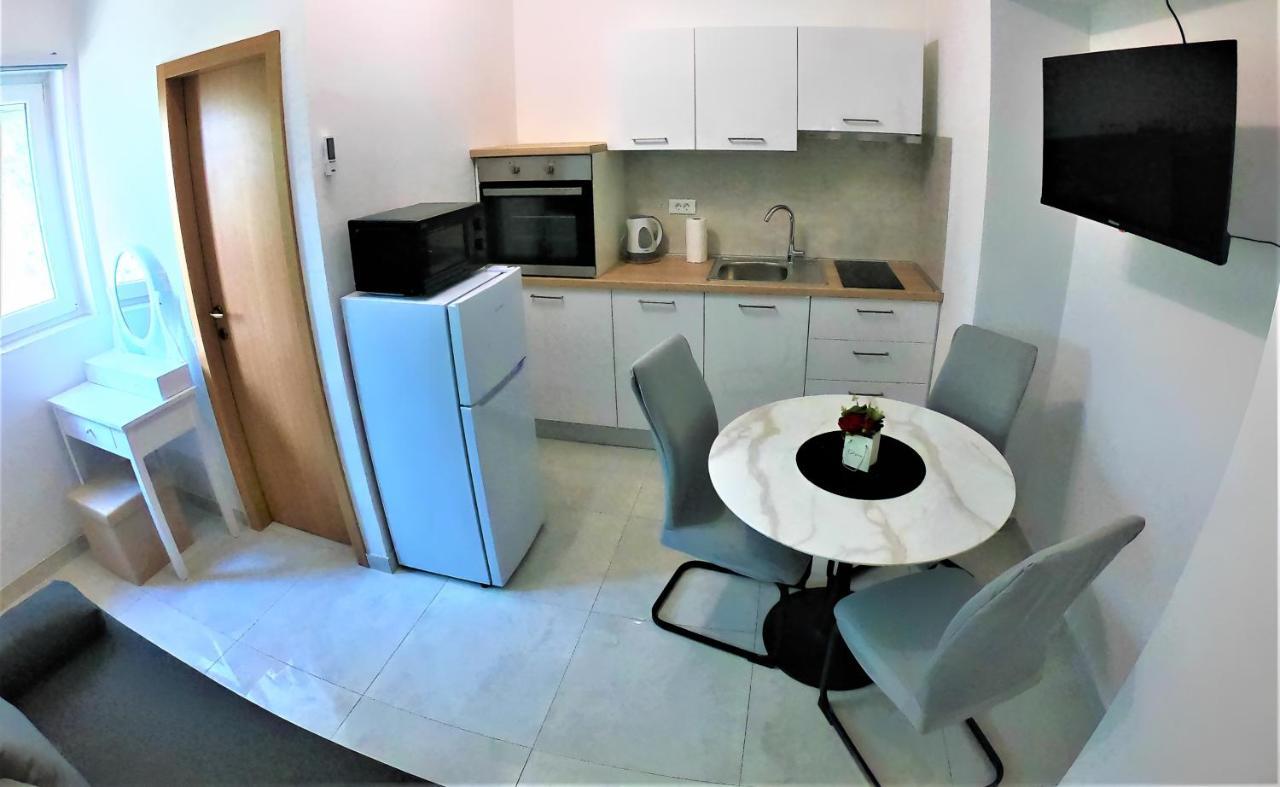 Apartman Tina Ражанац Екстер'єр фото